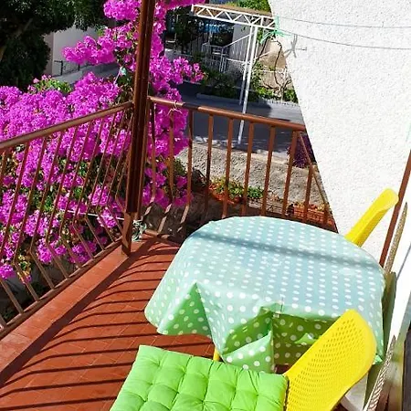Apartmani Batinovic - Baska Voda Exterior photo