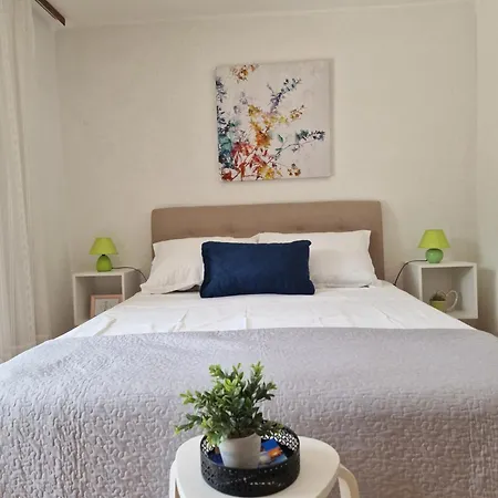 Apartmani Batinovic - Baska Voda Room photo