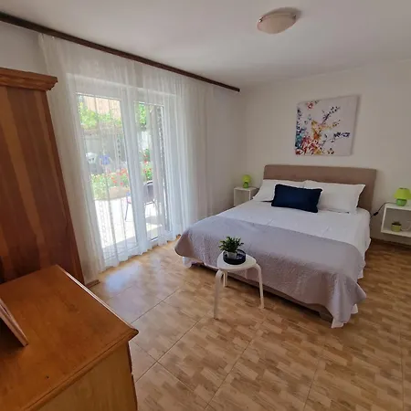 Apartmani Batinovic - Baska Voda Room photo