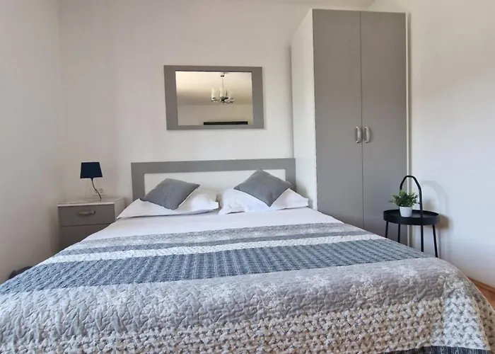 Apartmani Batinovic - Baska Voda