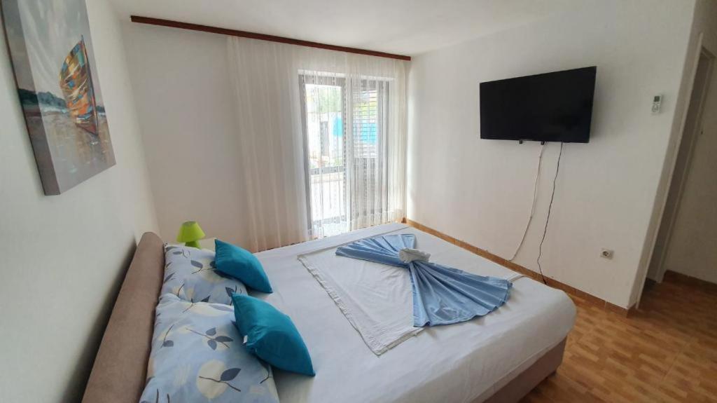 Apartment Batinovic - Baska Voda